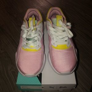 Like New Puma Nova X Barbie